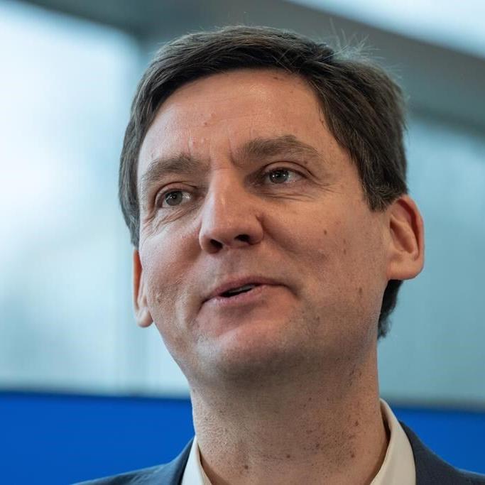 'Baloney factory': Eby mocks Poilievre letter asking B.C. to join carbon price fight